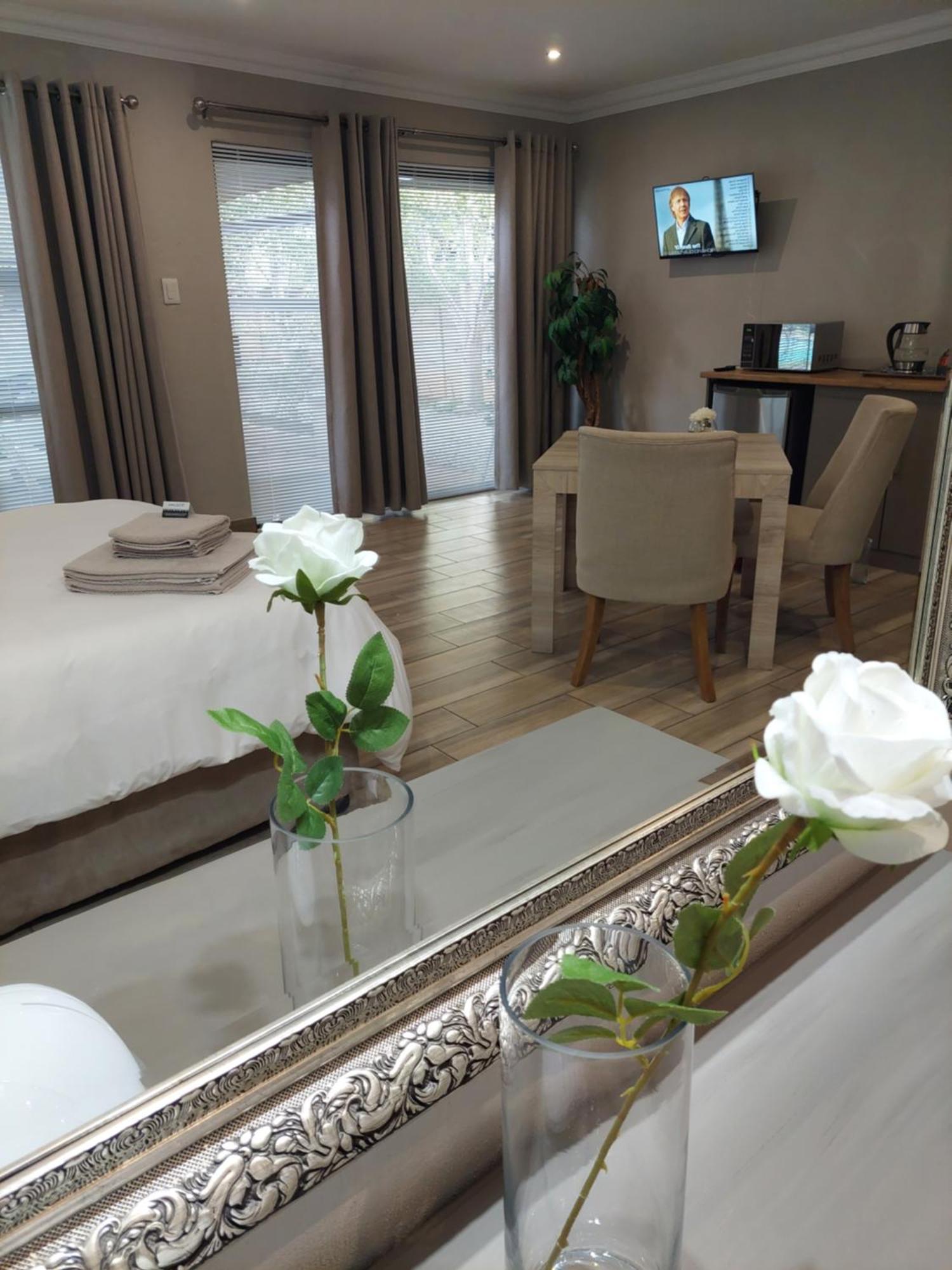 Bella Rosa Acomodação com café da manhã Potchefstroom Exterior foto
