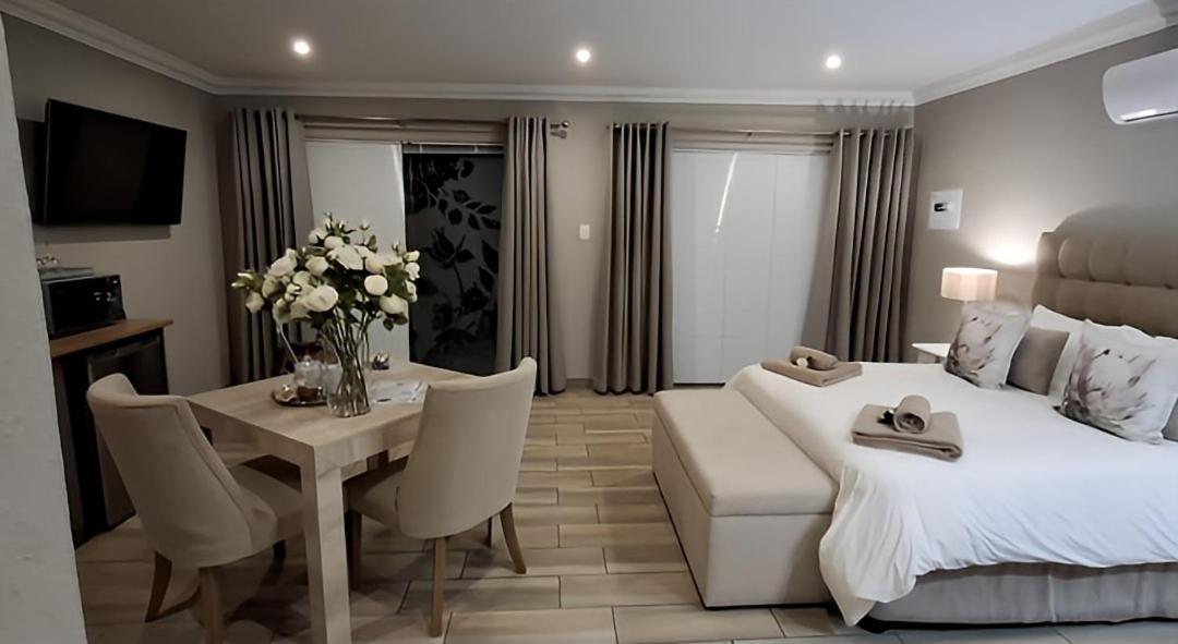 Bella Rosa Acomodação com café da manhã Potchefstroom Exterior foto